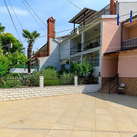 Genoa Gostinjska kuća Porec