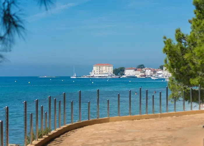 Gostinjska kuća Genoa 3*