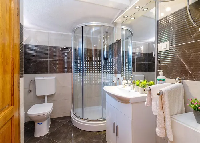 Genoa Gostinjska kuća Porec