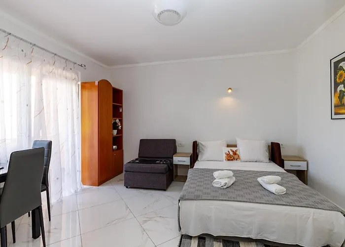 게스트하우스 Genoa