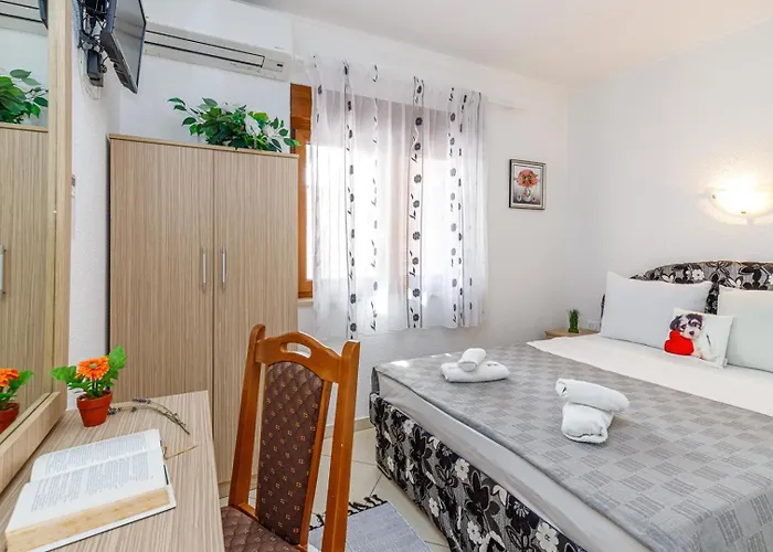 게스트하우스 Genoa 3*